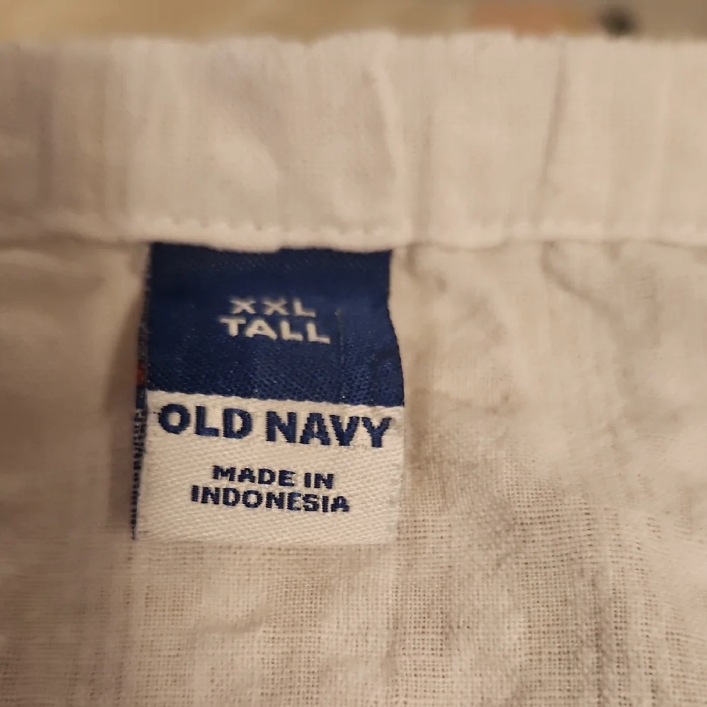 Old Navy White Textured V-Neck Peasant Blouse - 2x